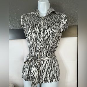 Bebe logo belted silk blouse sz L